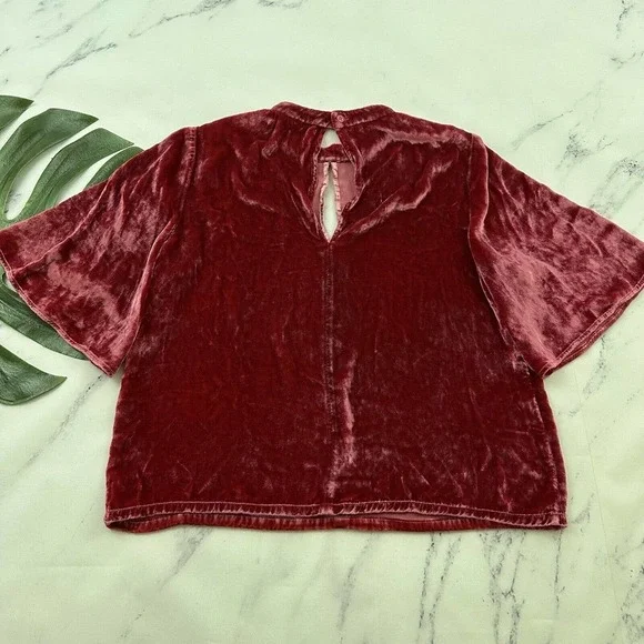 J Brand Velvet Key Hole Blouse Top Size S Red Flutter Sleeve High Neck - Picture 8 of 12